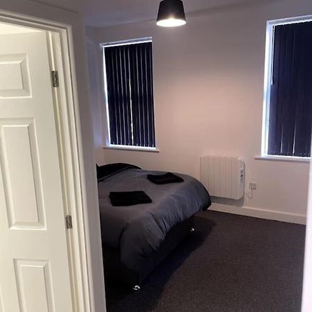 #4Bs 1 Bed Serviced Apartment Derby Eksteriør bilde